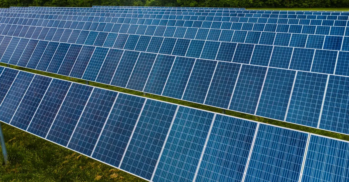 découvrez nos panneaux solaires performants et écologiques pour produire votre propre énergie renouvelable et réduire vos factures d'électricité.